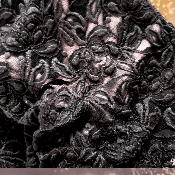 Y2K Womens Bebe Black Lace Top Size XS Y2K Vintage - Picture 5 of 6